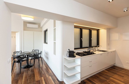 Rione XVIII Castro Pretorio Apartment | Amazing Via Parigi