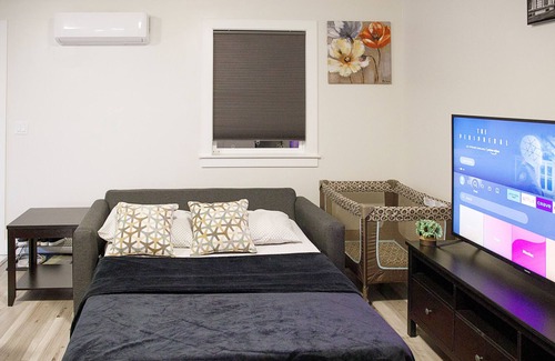 Halifax Apartment | Amba Exquisite-Comfy & Private Suite in Halifax