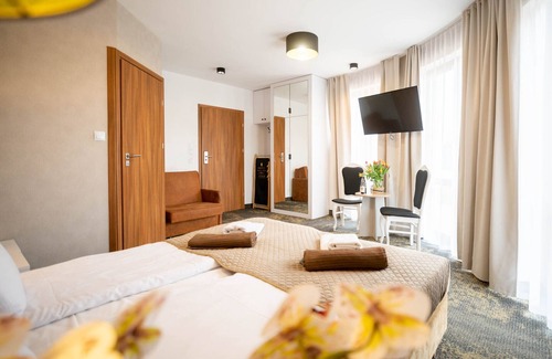 Rewal Hotel | Amber Park Hotel & SPA