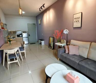 Malacca City Apartment | AmberCove, Jonker Street-New Purple Cozy 5pax