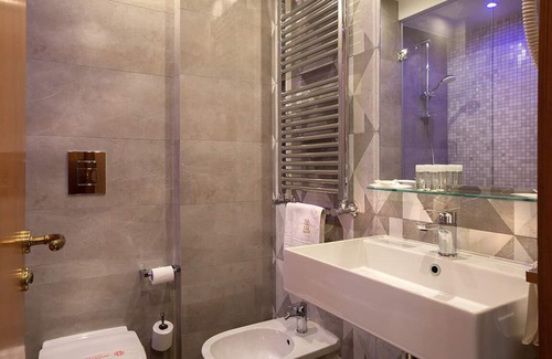 Pozzuoli Hotel | American Hotel
