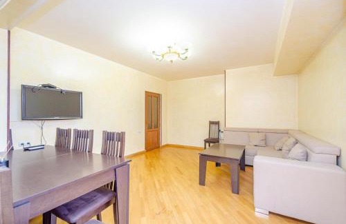 Kentron Apartment | Amiryan15/7 Excellent apartment in the center