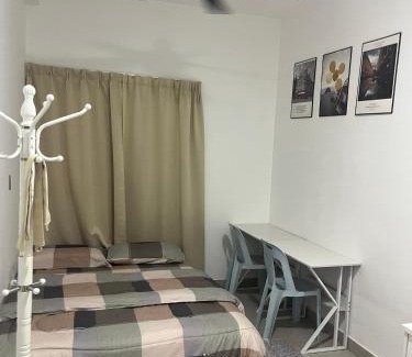 Kajang Apartment | Amru Homestay