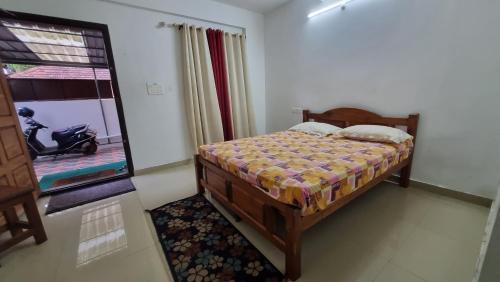 Munroe Island Hotel | Anand Munroe Holidays