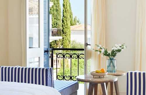 Latchi Hotel | Anassa Hotel