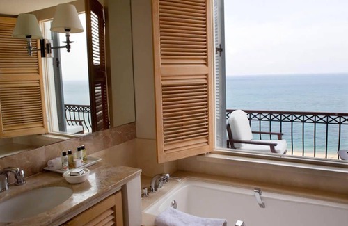 Latchi Hotel | Anassa Hotel