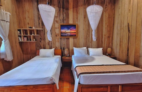 Ong Lang Hotel | Ancarine Beach Resort