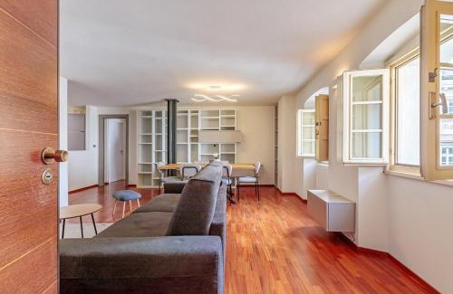 Aosta Apartment | Ancien Bazar Apartement