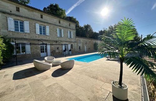 Bourg-sur-Gironde Villa | Ancien Château viticole
