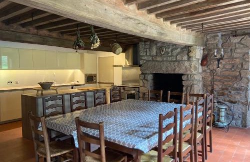 Quarre-les-Tombes House | Ancienne Auberge des Brizards - Morvan (14 personnes)