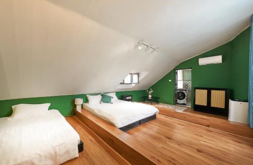 Old Quarter Villa | Ancient villa 108m2 duplex next to Hoan Kiem Lake!