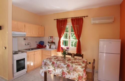 Lakka Apartment | Andrikos Studios