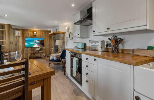 Bridford House | Angler's Cottage - Short Stays UK Ltd