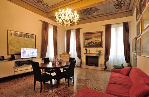 Old Town Apartment | Anna's House