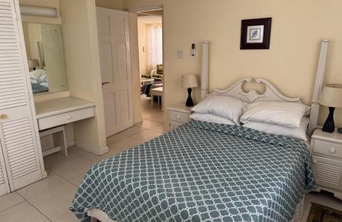 Oistins Apartment | AnnJenn Apartments