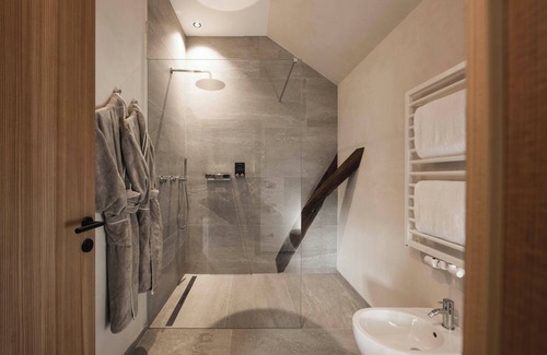 Rasun di Sopra House | Ansitz Heufler by Norbert Niederkofler