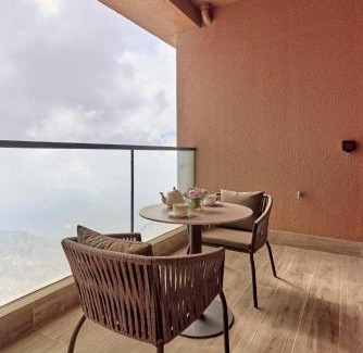 Genting Highlands Apartment | Antara Genting Luxurious Hillside Suite Near SkyAvenue Mall