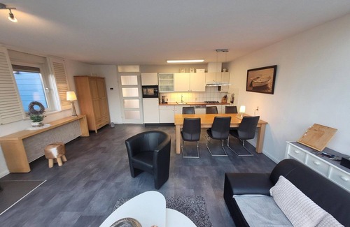 Hoofdplaat House | Antibes 248 - Kustpark Village Scaldia - Detached holiday home directly at the lake with spacious garden