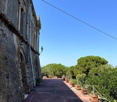 Milazzo Apartment | Antica Torre vista mare Capo Milazzo