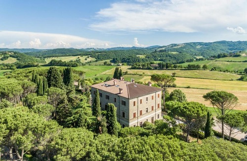 Monteluiano House | Antica Villa Castelli