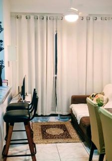 Ocian Apartment | Apê a 300 metros da praia, 2dorm, garagem, elevador