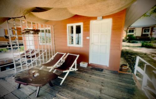 Rayong House | Apache Loongdum Koh Samed