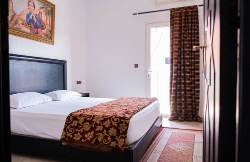 Douar Sidi Youssef Ben Ali Hotel | Apart Hotel Larbi