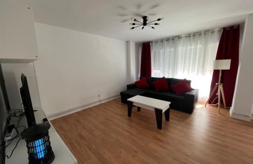 San Vicente de la Barquera Apartment | Apartamento San Vicente