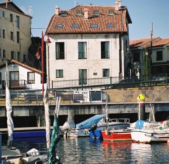 San Vicente de la Barquera Apartment | Apartamentos Rincón del Puerto