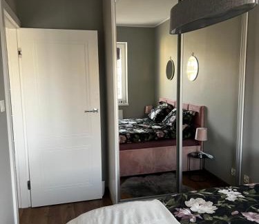 Elblag Apartment | Apartament Sadowa nr9 Mieszkanie 87 Garaż gratis !