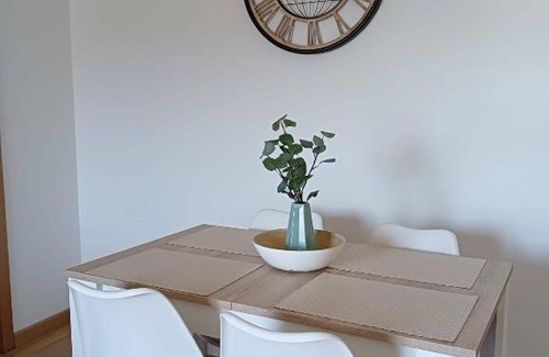 Malpica de Bergantinos Apartment | Apartamento Area Maior