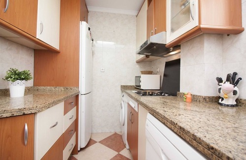 La Trinidad Apartment | Apartamento con Balcon. Free Parking
