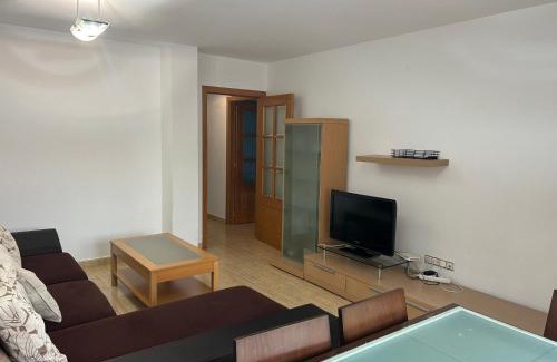 San Juan de Alicante Apartment | Apartamento de 4 dormitorios muy céntrico en San Juan Pueblo a tan sólo 2,5 km de la playa de San Juan y Muchavista