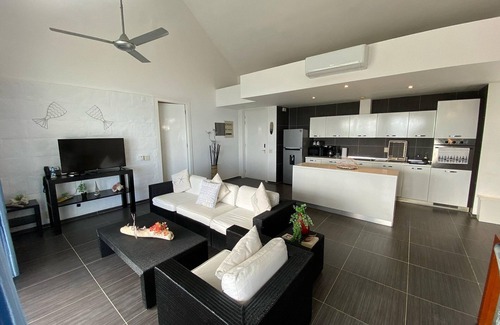 Punta Balandra Apartment | Apartamento Vista Mare 1-302