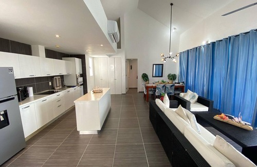 Punta Balandra Apartment | Apartamento Vista Mare 1-302