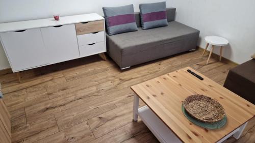 Chorzow Batory Apartment | Apartamenty Retro Loft