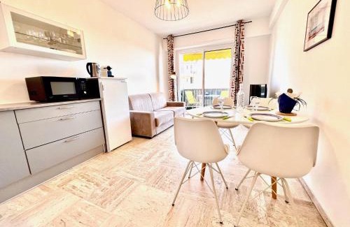 La Californie Apartment | ApartHotel Riviera - Terrasse des Bougainvillees - 100m Promenade des Anglais