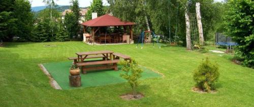 Svetlik Apartment | Apartmánový dům Obecná škola