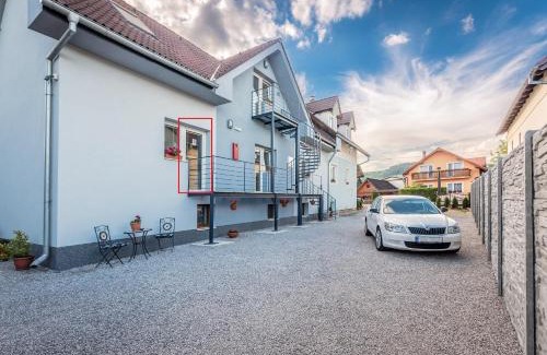 Besenova Apartment | Apartmány Miluška