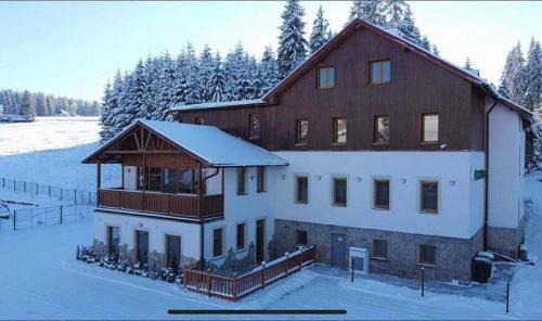 Horni Blatna Apartment | Apartmány Ochsendorf - Pod Strání