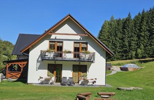 Lipova-Lazne House | Apartmány u Petra