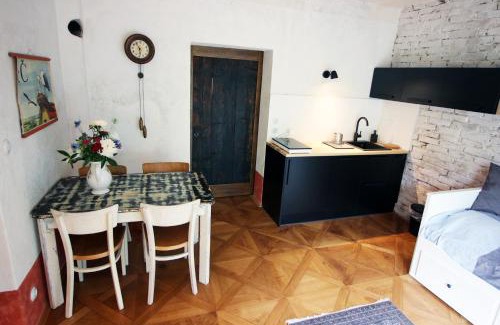 Trebesice Apartment | Apartmány zámek Třebešice