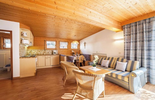 San Leonardo in Passiria Apartment | Apartment 'Residence Pichler 4' with Mountain View, Balcony & Wi-Fi