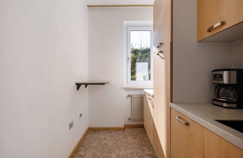 Termeno Sulla Strada del Vino Apartment | Apartment 'Rungg' with Mountain View, Shared Terrace and Wi-Fi