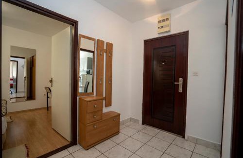 Golubic Apartment | Apartman Čurčić
