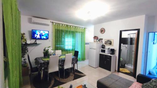 Karlobag Apartment | Apartmani Anastazija