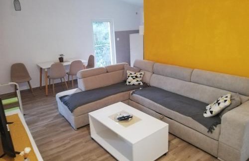 Radanovici Apartment | Apartmani EMMA