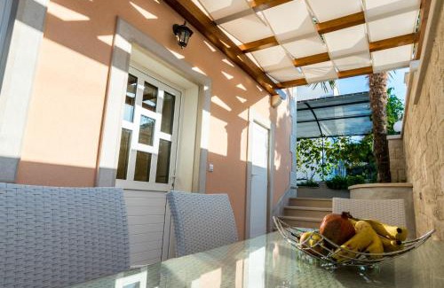 Supetar Apartment | Apartmani Petričević