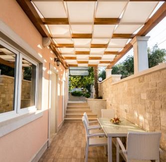 Supetar Apartment | Apartmani Petričević