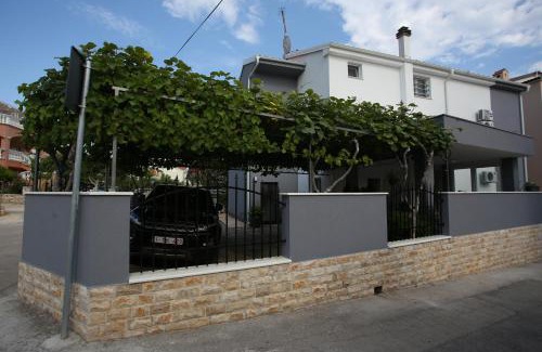 Vodice Apartment | Apartmani Toni